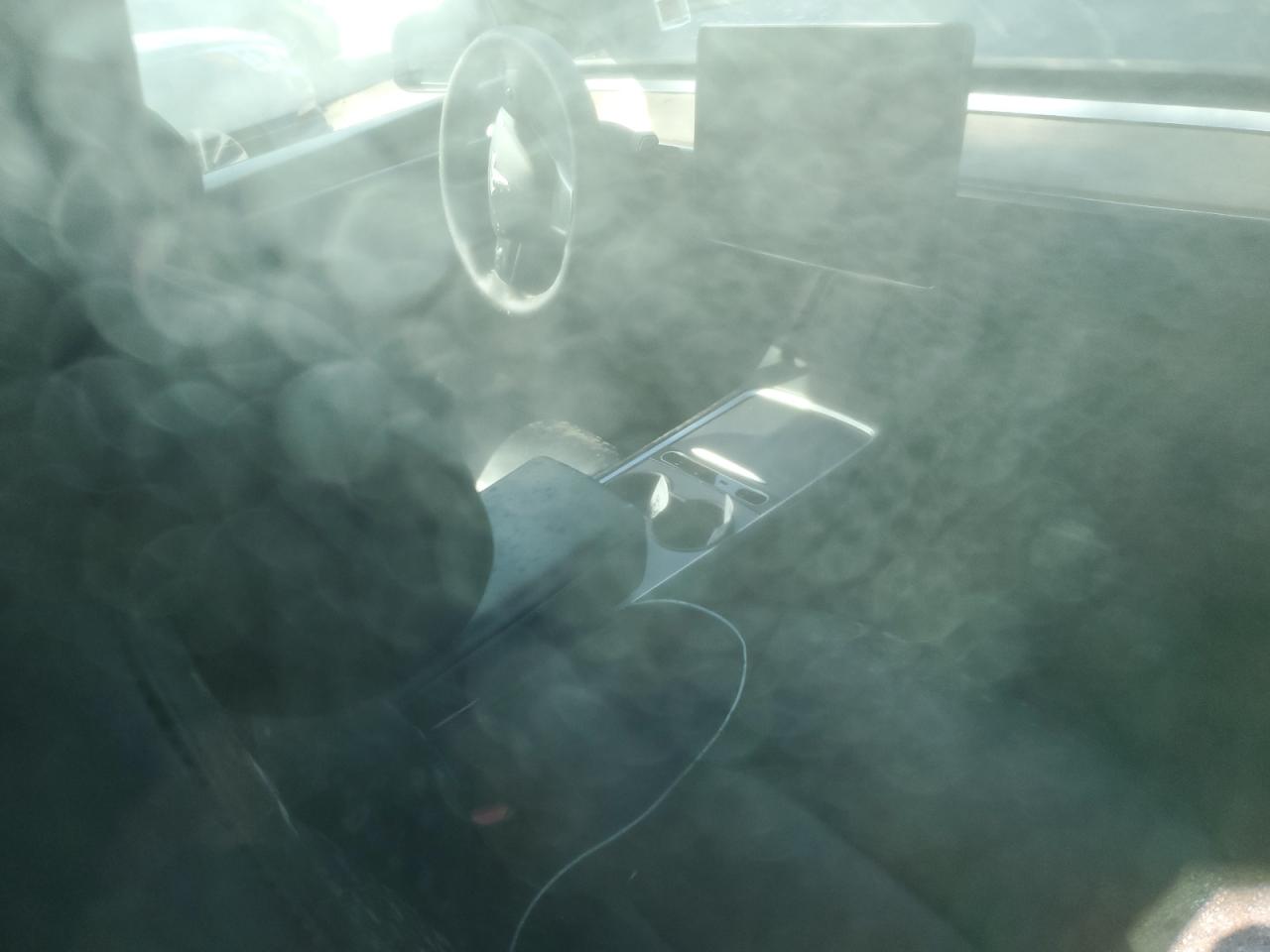 2022 TESLA MODEL Y  VIN:7SAYGDEF4NF521270