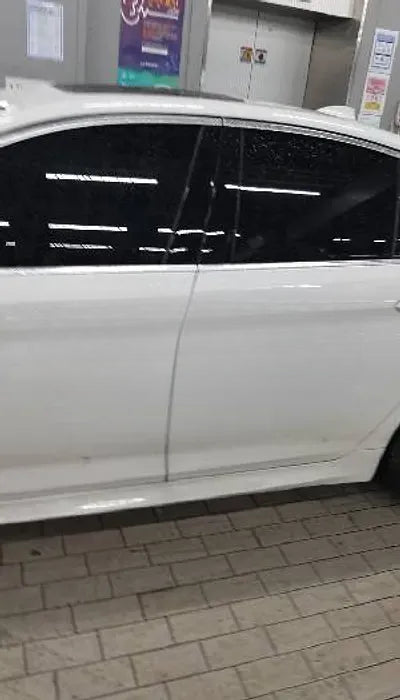 2022 BMW 520 NONE VIN: