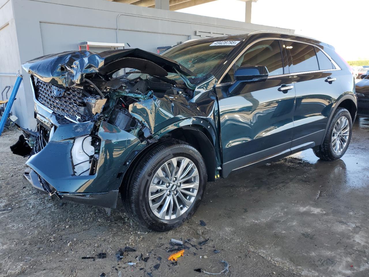 2024 CADILLAC XT4 PREMIUM LUXURY VIN:1GYFZCR43RF241465