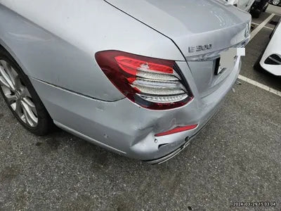 2017 Mercedes-Benz E 300 VIN: