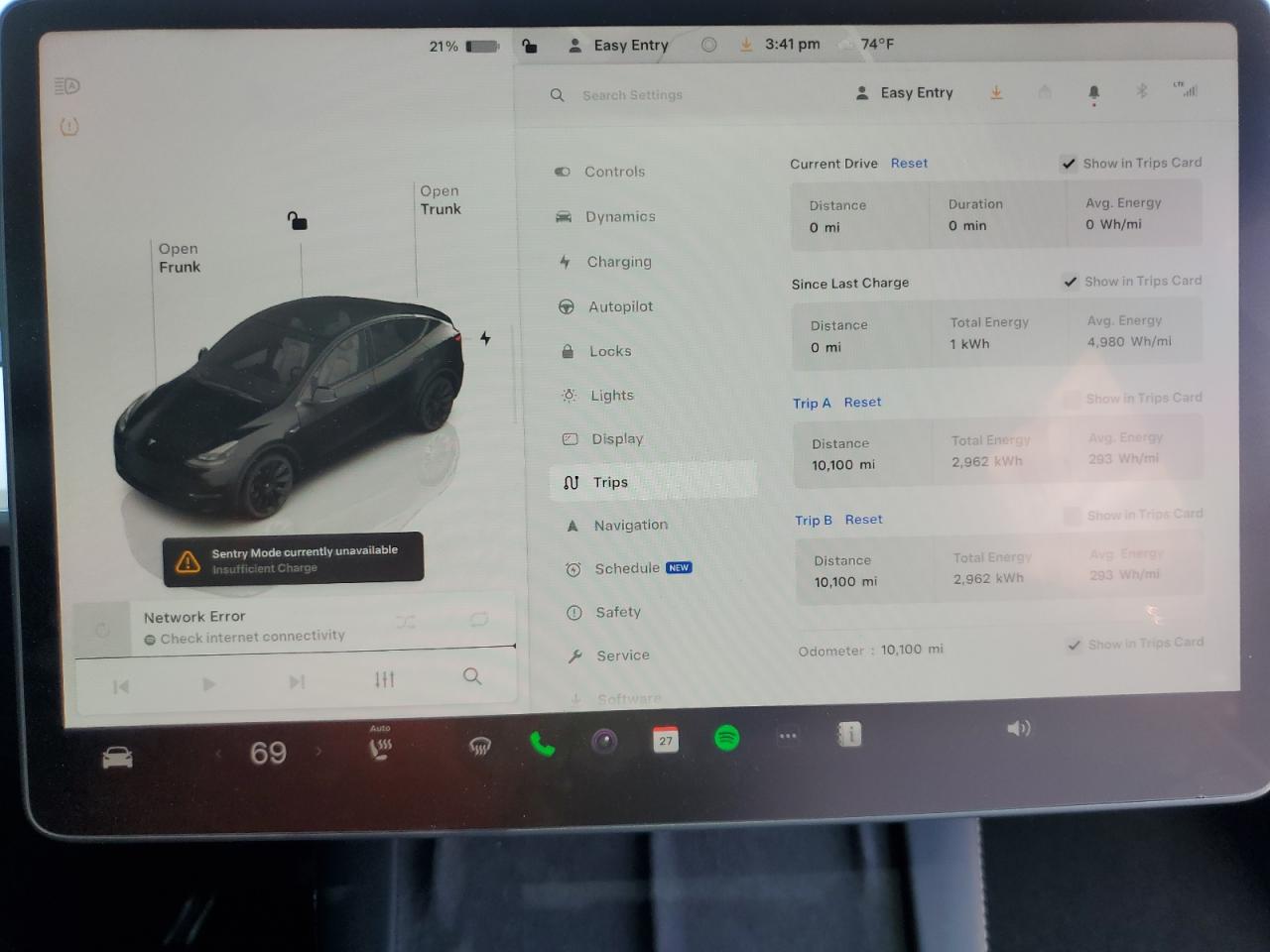 2024 TESLA MODEL Y  VIN:7SAYGDEE0RA241839