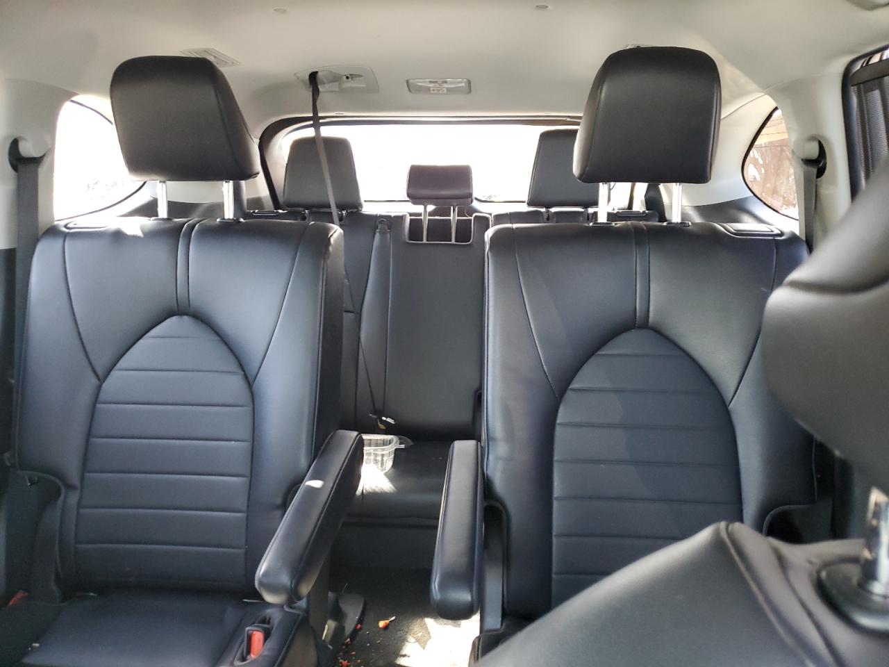 2022 TOYOTA HIGHLANDER XLE VIN:5TDGZRBH0NS565185