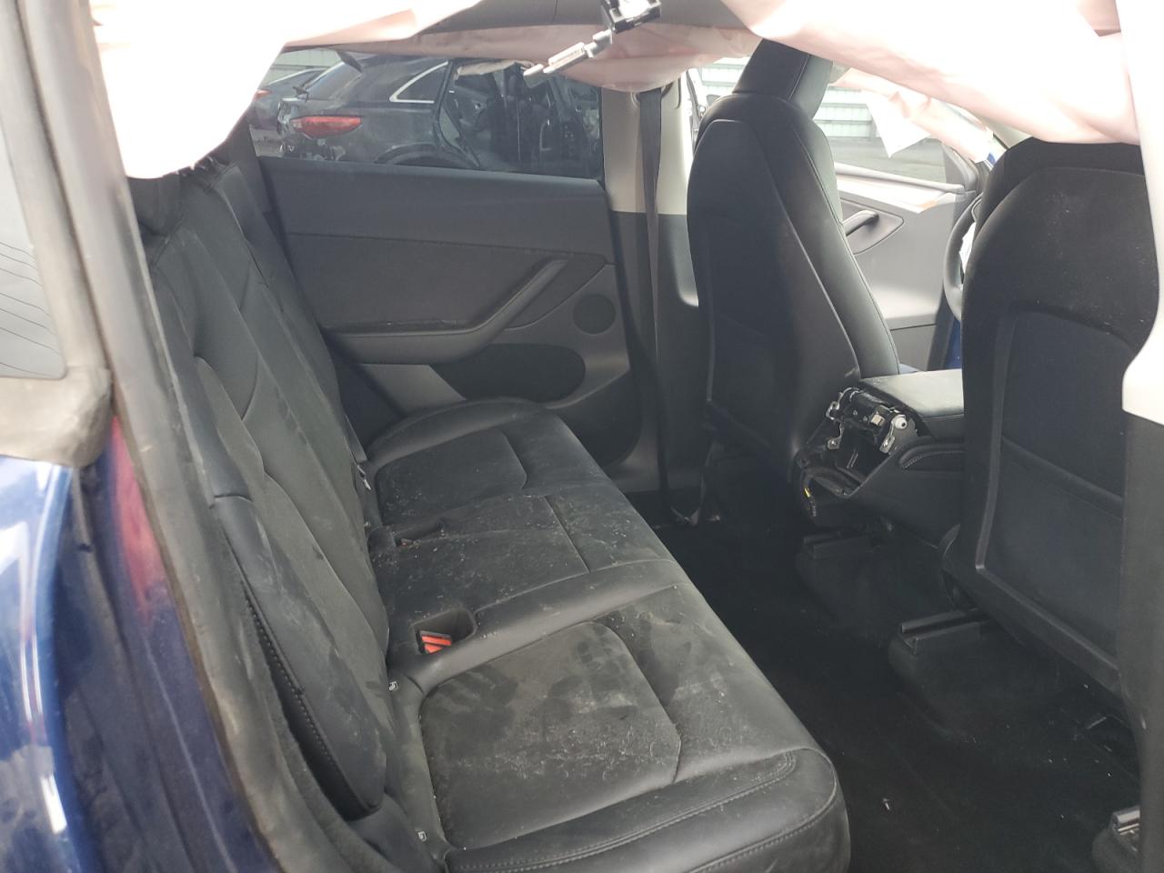 2023 TESLA MODEL Y  VIN:7SAYGDEE6PF707676