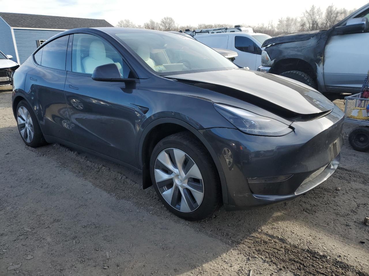 2024 TESLA MODEL Y  VIN:7SAYGDED1RF025136