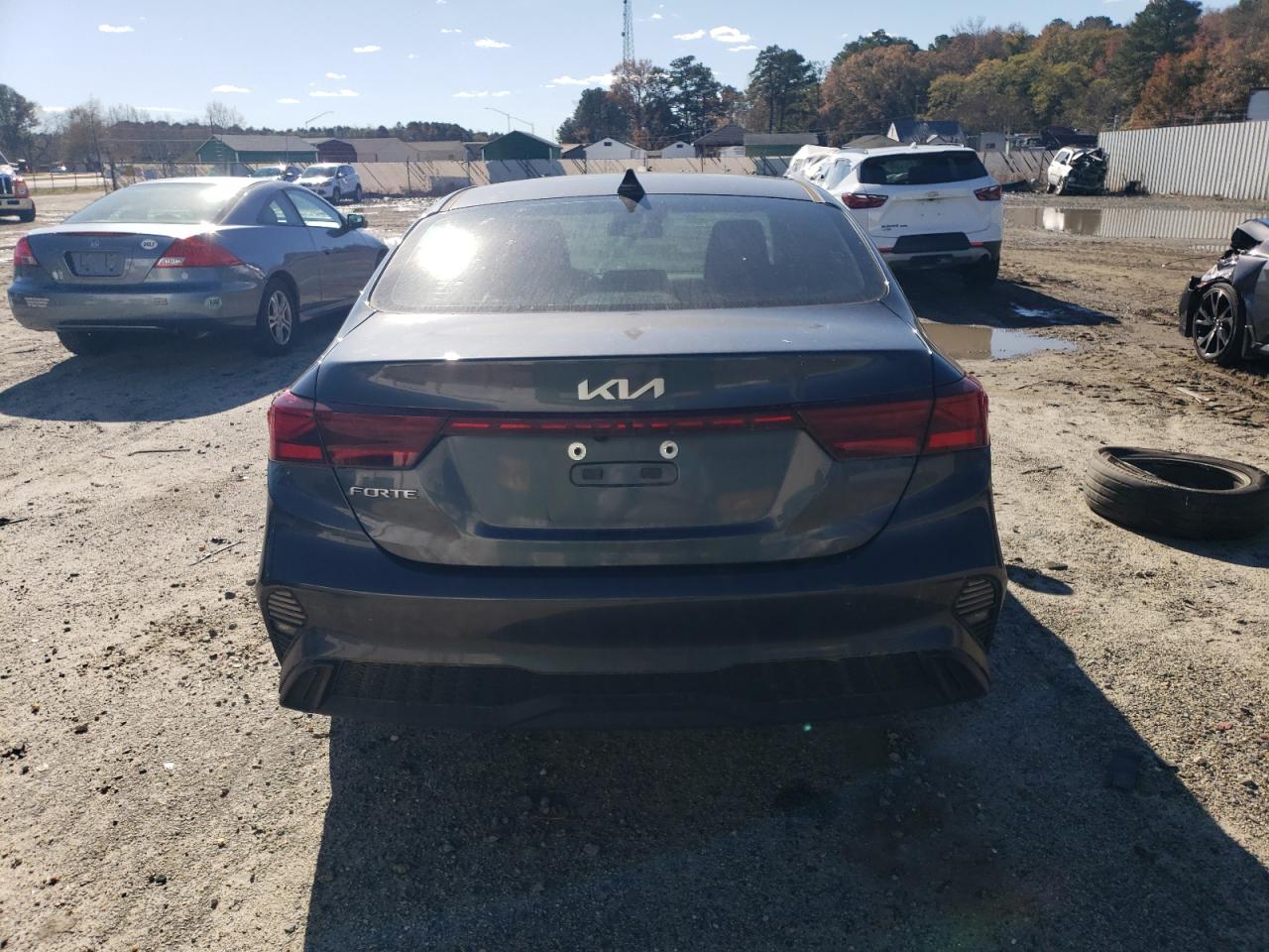 2022 KIA FORTE FE VIN:3KPF24AD5NE458015