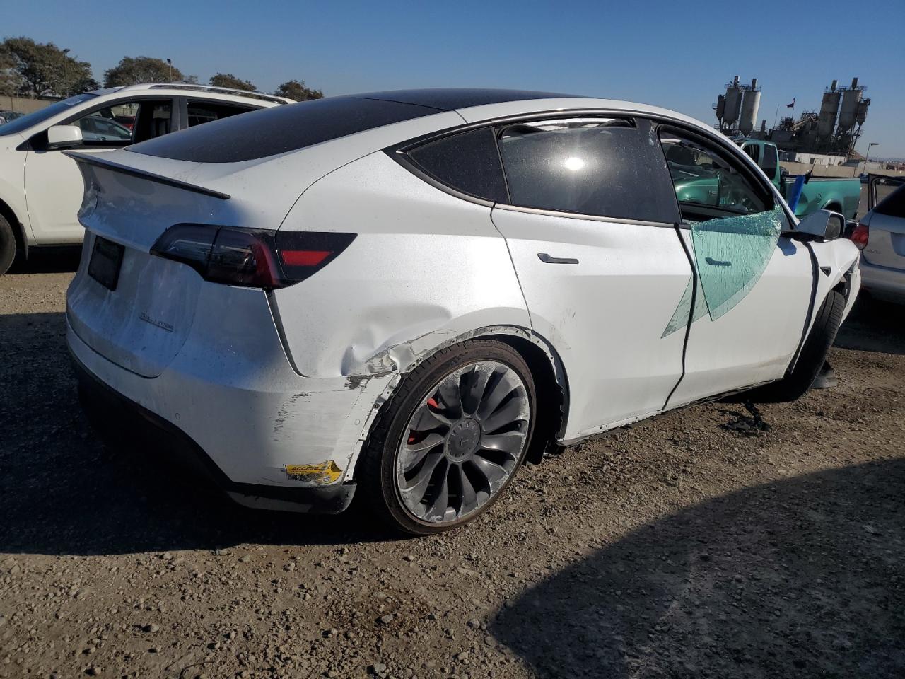 2022 TESLA MODEL Y  VIN:7SAYGDEF7NF342009