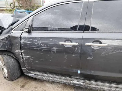 2016 Kia Carnival VIN: