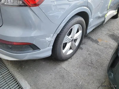 2022 Audi e-tron VIN: