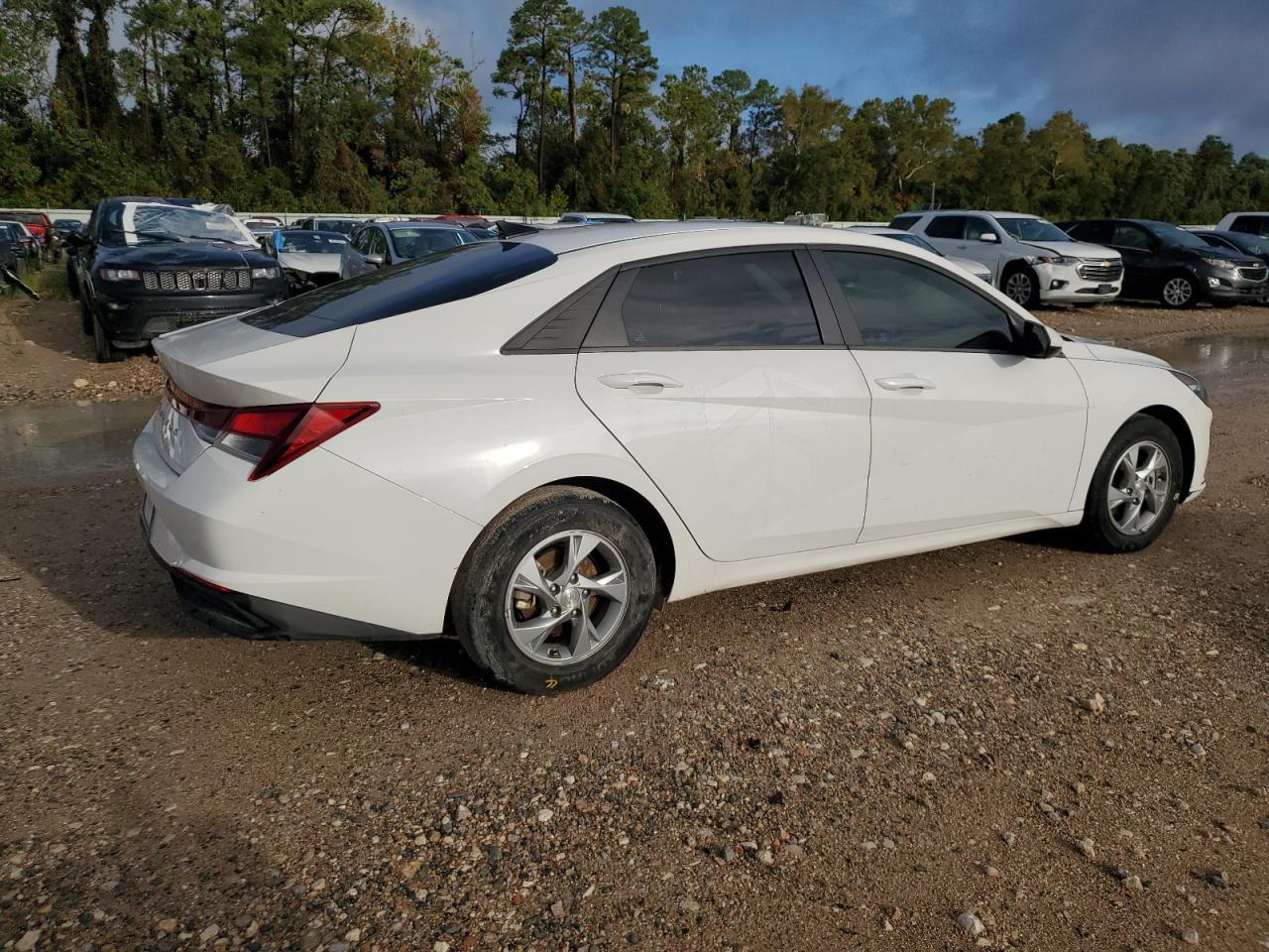 2023 HYUNDAI ELANTRA SE VIN:5NPLL4AG4PH102406