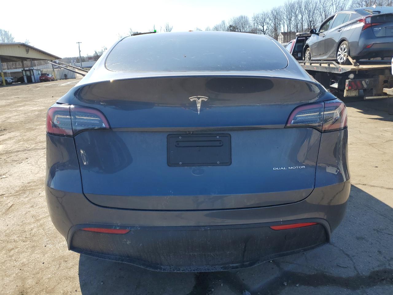 2023 TESLA MODEL Y  VIN:7SAYGDEE9PA159203