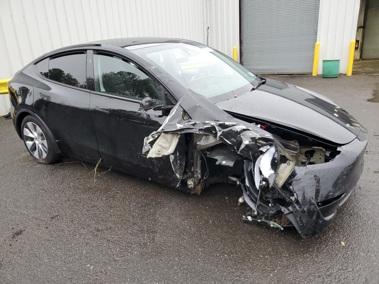 2023 TESLA MODEL Y  VIN:7SAYGDEE3PA187661