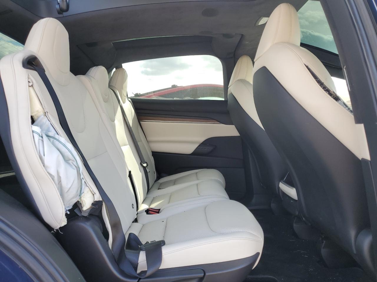 2022 TESLA MODEL X  VIN:7SAXCAE54NF351943