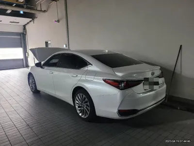 2022 Lexus ES 300 VIN: