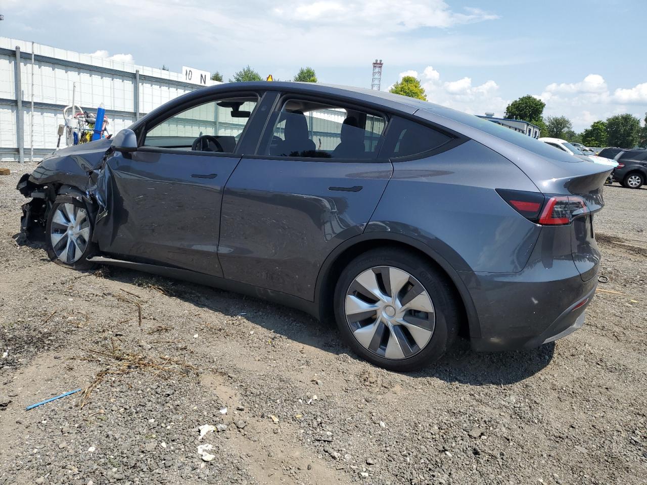 2023 TESLA MODEL Y  VIN:7SAYGDED2PF934046