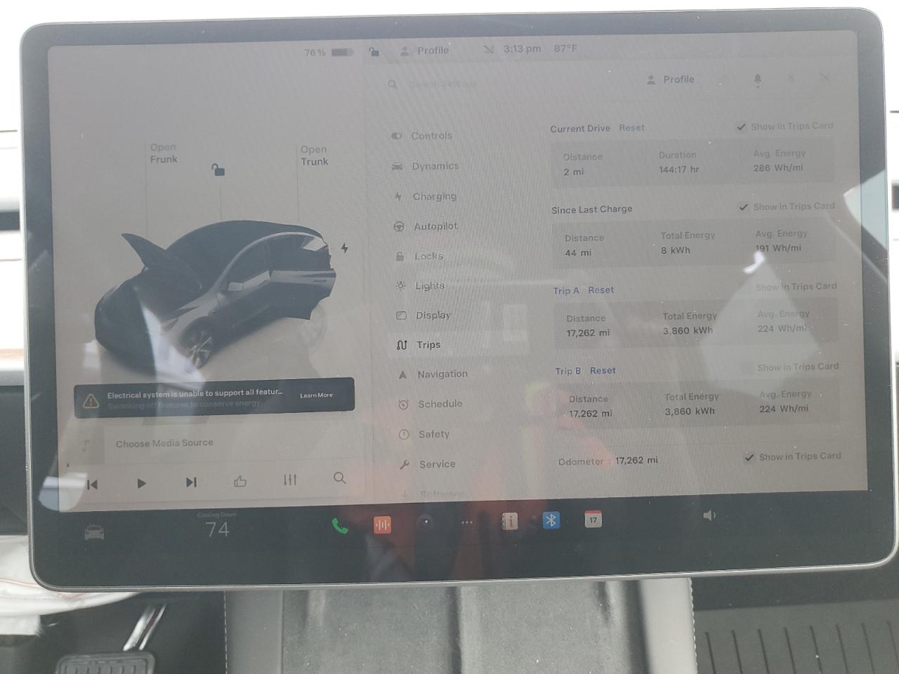 2023 TESLA MODEL Y  VIN:7SAYGDEE4PF855986