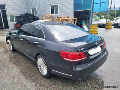 2015 Mercedes-Benz E 300 WDDHF5FB8FB162579 VIN:WDDHF5FB8FB162579