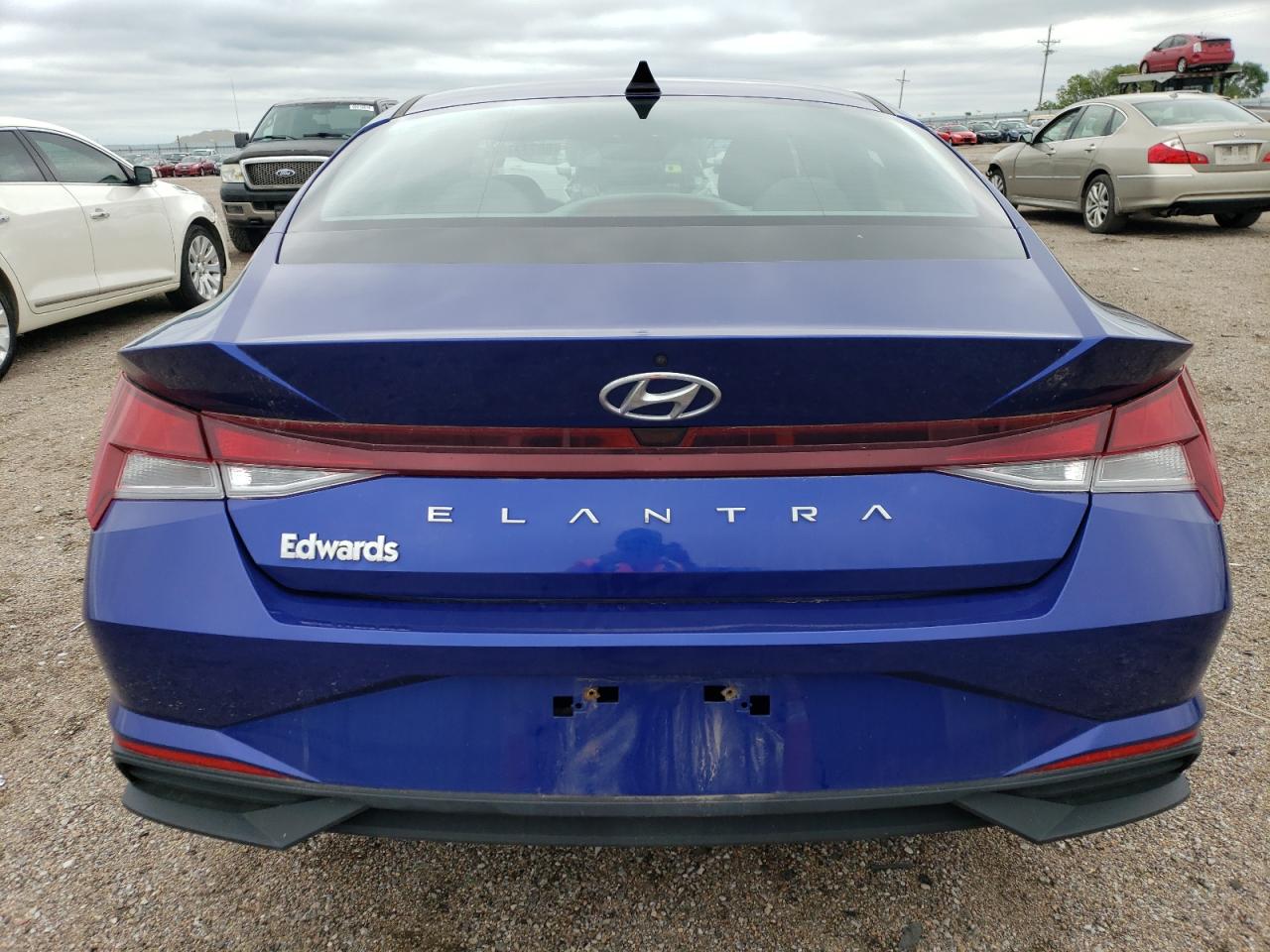 2022 HYUNDAI ELANTRA SE VIN:KMHLL4AG5NU238669