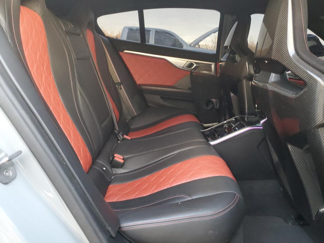 2023 BMW M8  VIN:WBSGV0C07PCK84210