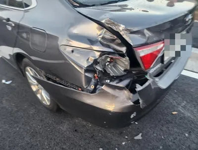 2016 Toyota Camry VIN: