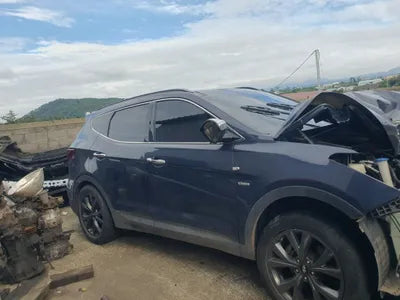 2016 Hyundai Santa FE KMHSU81UBGU593025 VIN:KMHSU81UBGU593025