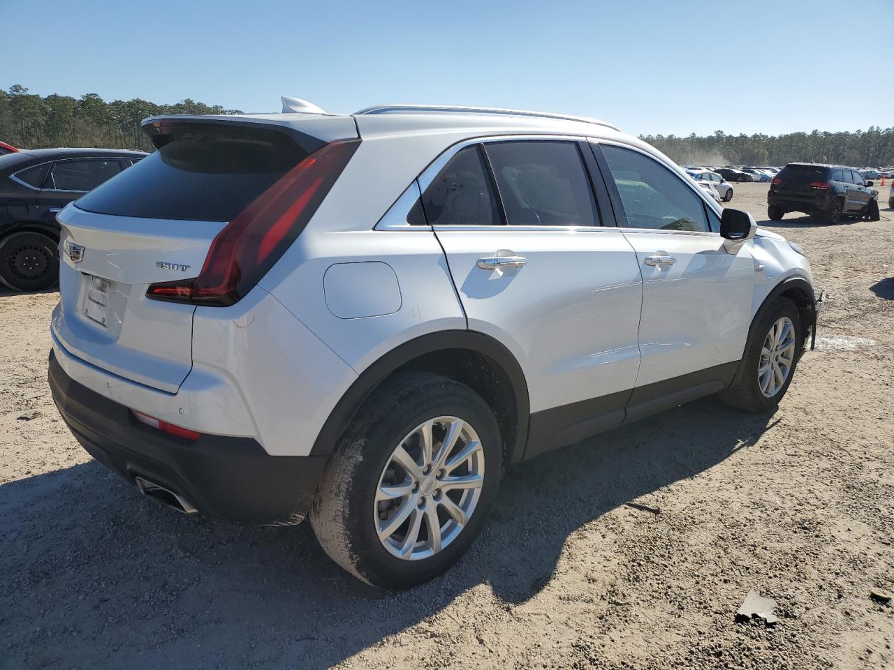2023 CADILLAC XT4 LUXURY VIN:1GYAZAR43PF122536