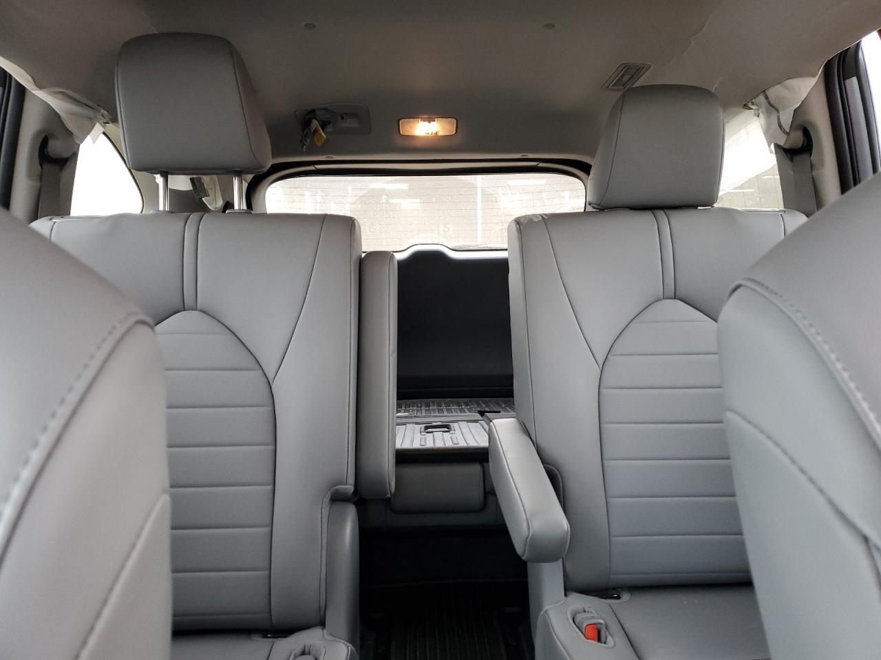 2024 TOYOTA HIGHLANDER LE VIN:5TDKDRBH7RS564646