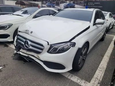 2019 Mercedes-Benz E 300 WDDZF4JB3KA524484 VIN:WDDZF4JB3KA524484
