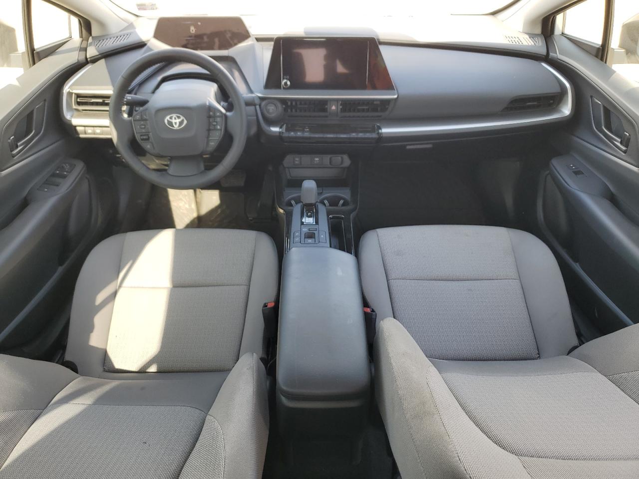 2024 TOYOTA PRIUS LE VIN:JTDACAAU9R3036719