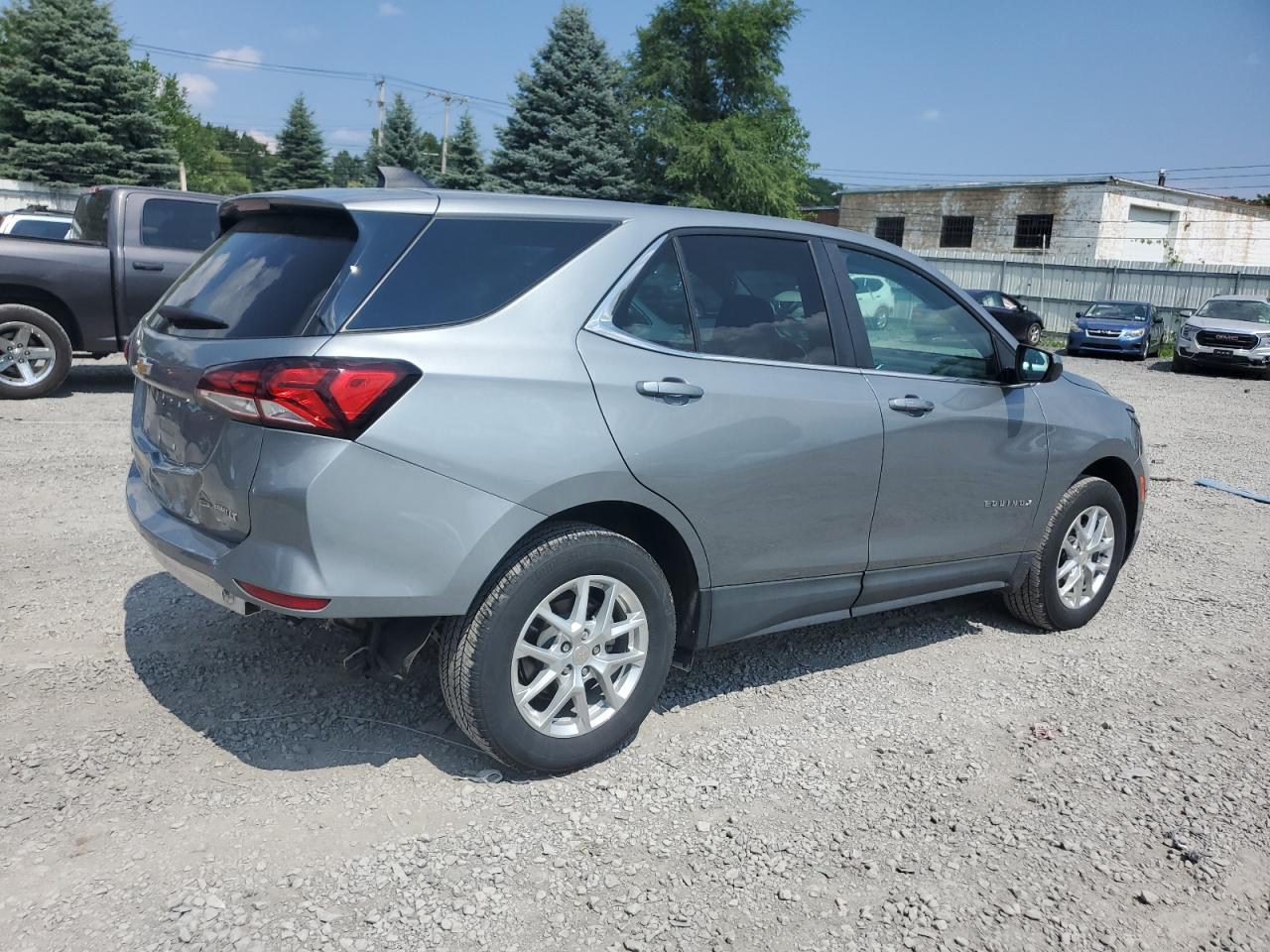 2024 CHEVROLET EQUINOX LT VIN:3GNAXUEG2RS104841