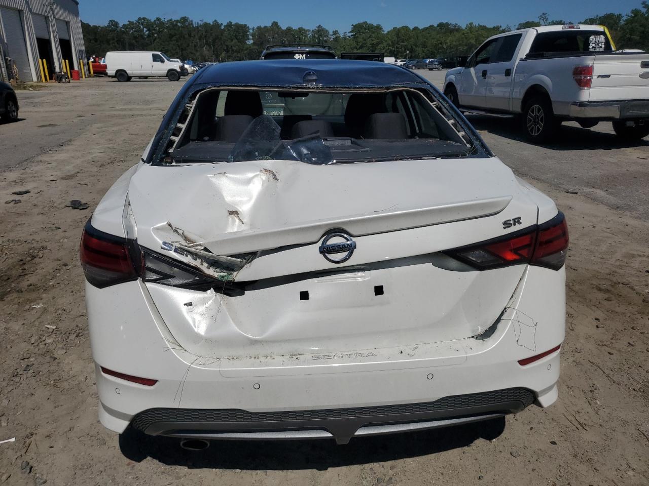 2022 NISSAN SENTRA SR VIN:3N1AB8DV9NY235340