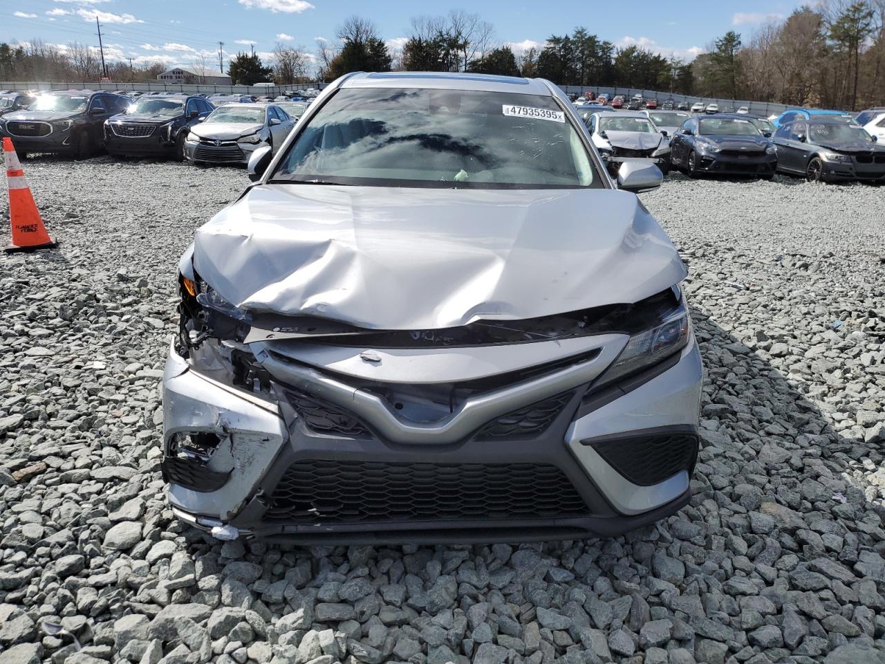 2022 TOYOTA CAMRY SE VIN:4T1T11AK4NU049987