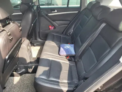 2015 Volkswagen Tiguan VIN: