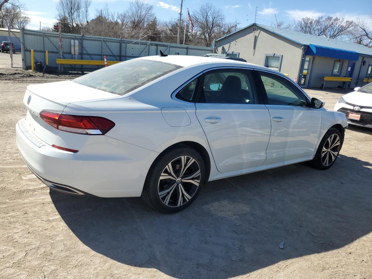 2022 VOLKSWAGEN PASSAT SE VIN:1VWSA7A33NC008622