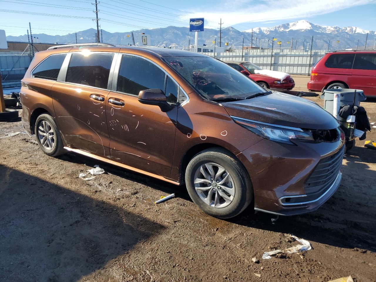 2023 TOYOTA SIENNA XLE VIN:5TDYSKFC7PS090068