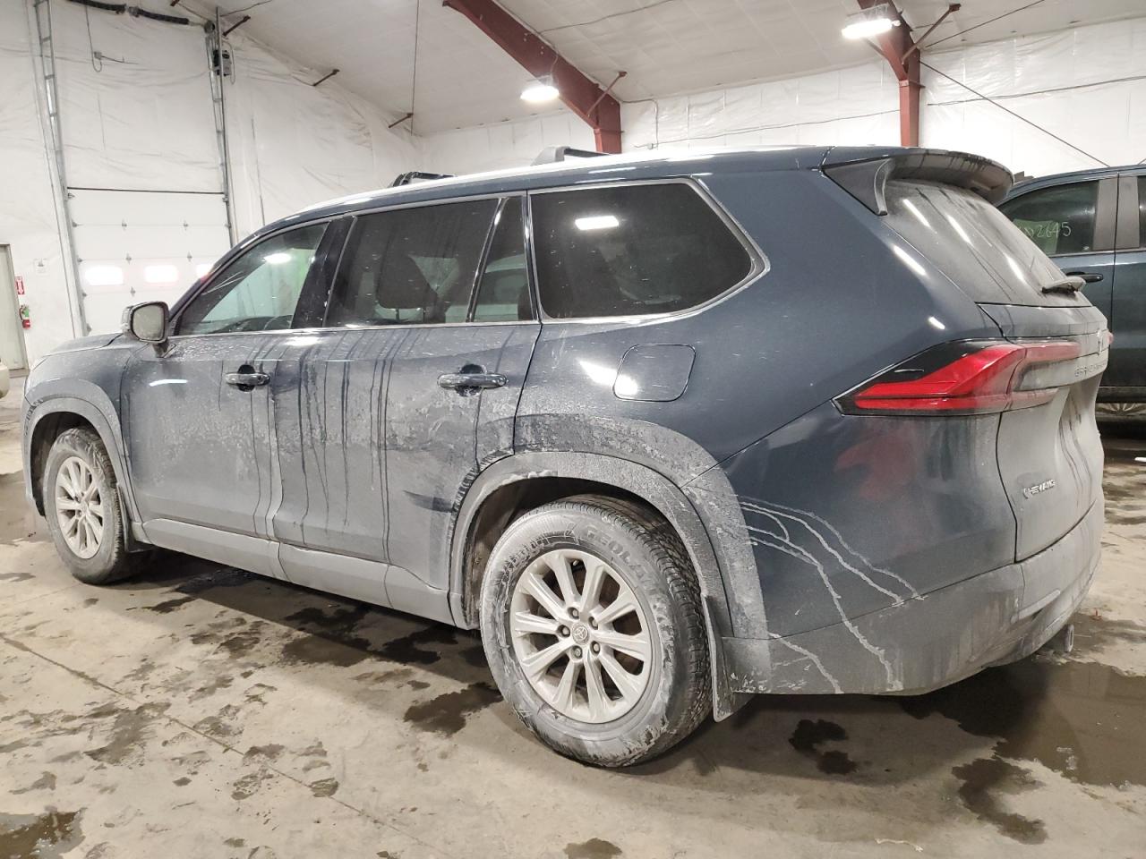 2024 TOYOTA GRAND HIGHLANDER XLE VIN:5TDACAB59RS001541