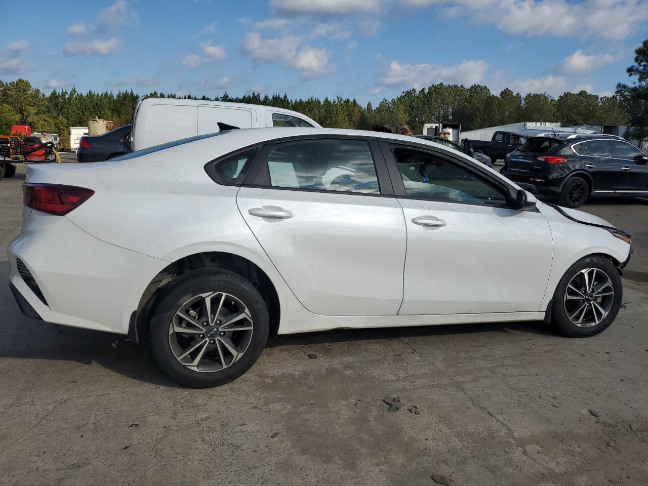 2024 KIA FORTE LX VIN:3KPF24AD0RE794578