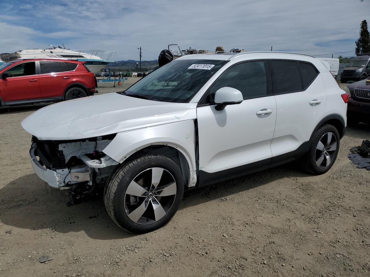 2022 VOLVO XC40 T5 MOMENTUM VIN:YV4162UK0N2647095