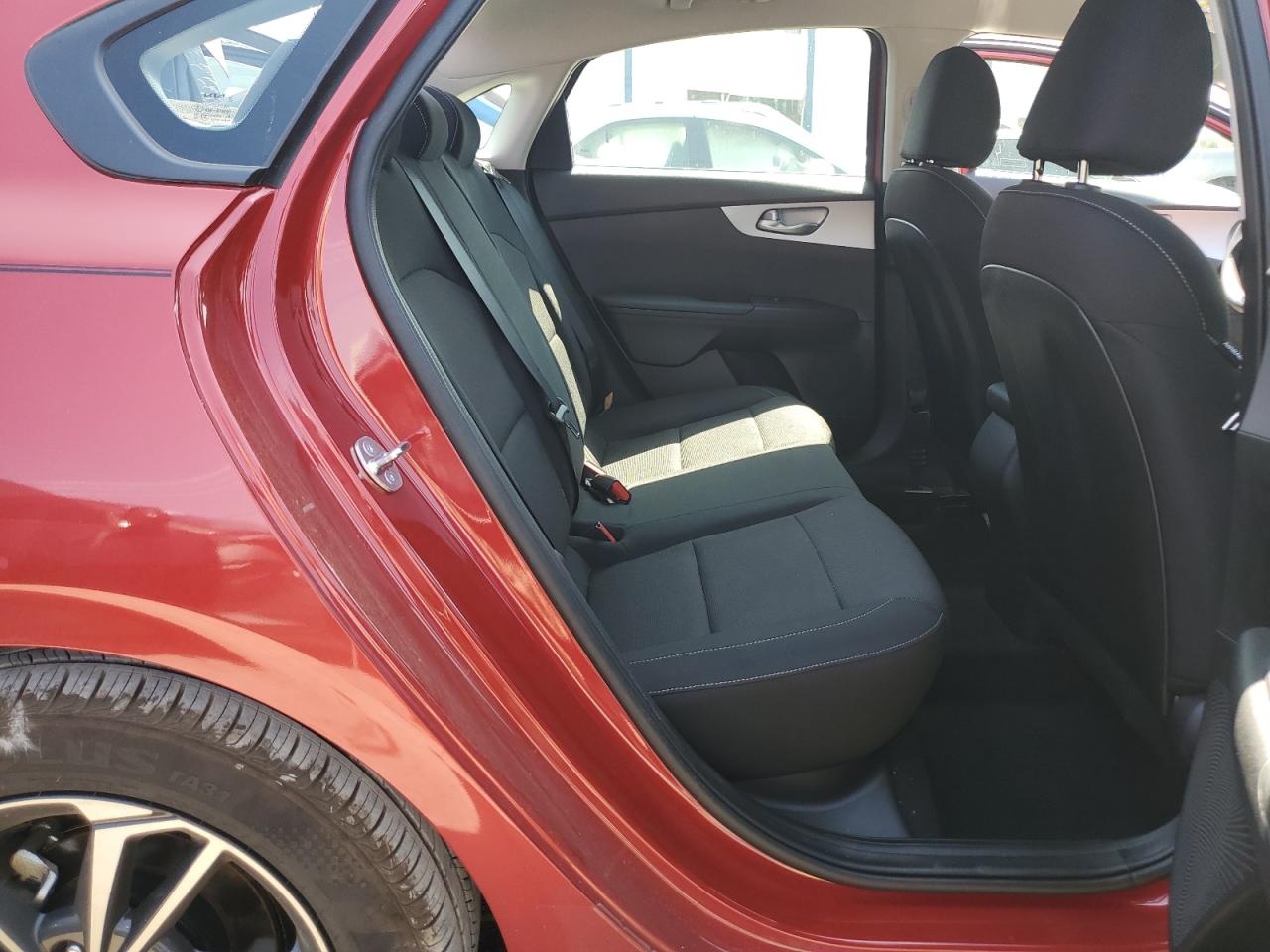 2024 KIA FORTE LX VIN:3KPF24AD5RE705927