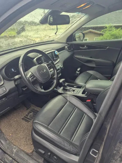 2017 Kia Sorento KNAPS81BBJA419260 VIN:KNAPS81BBJA419260