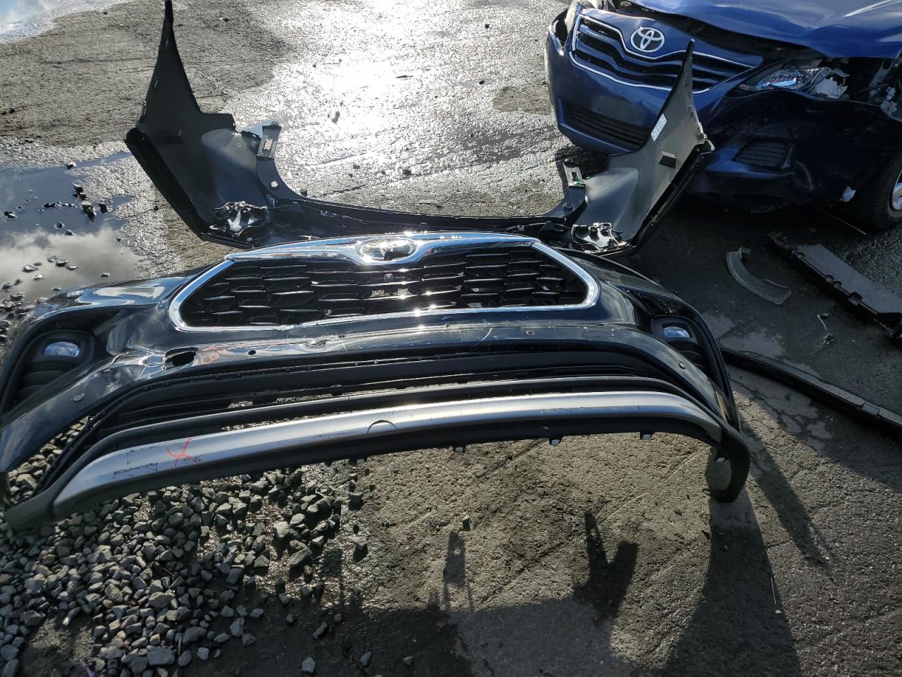 2024 TOYOTA HIGHLANDER LE VIN:5TDKDRBH4RS566094