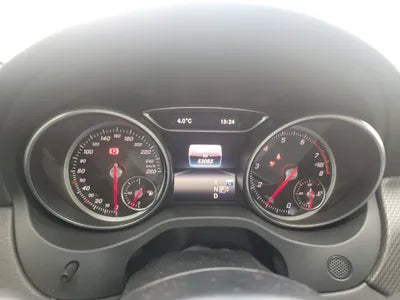 2018 Mercedes-Benz GLA 220 VIN: