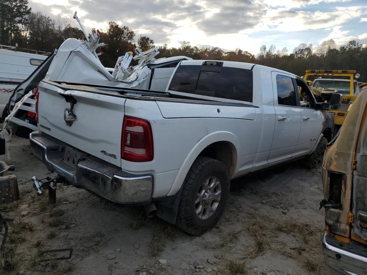 2022 RAM 3500 LARAMIE VIN:3C63R3ML9NG141586