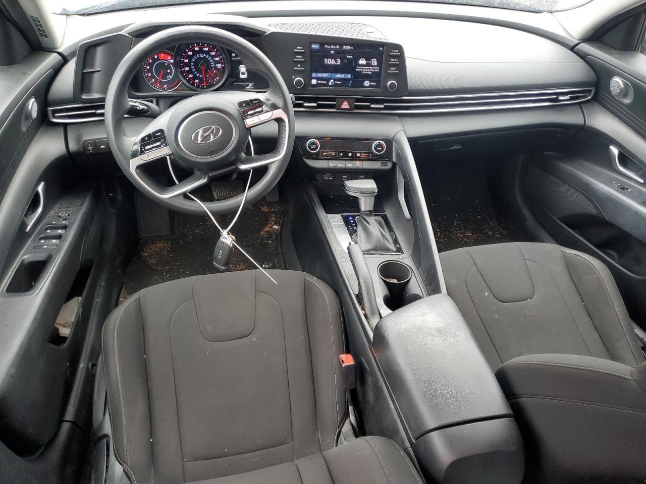 2022 HYUNDAI ELANTRA SEL VIN:KMHLM4AG2NU322199