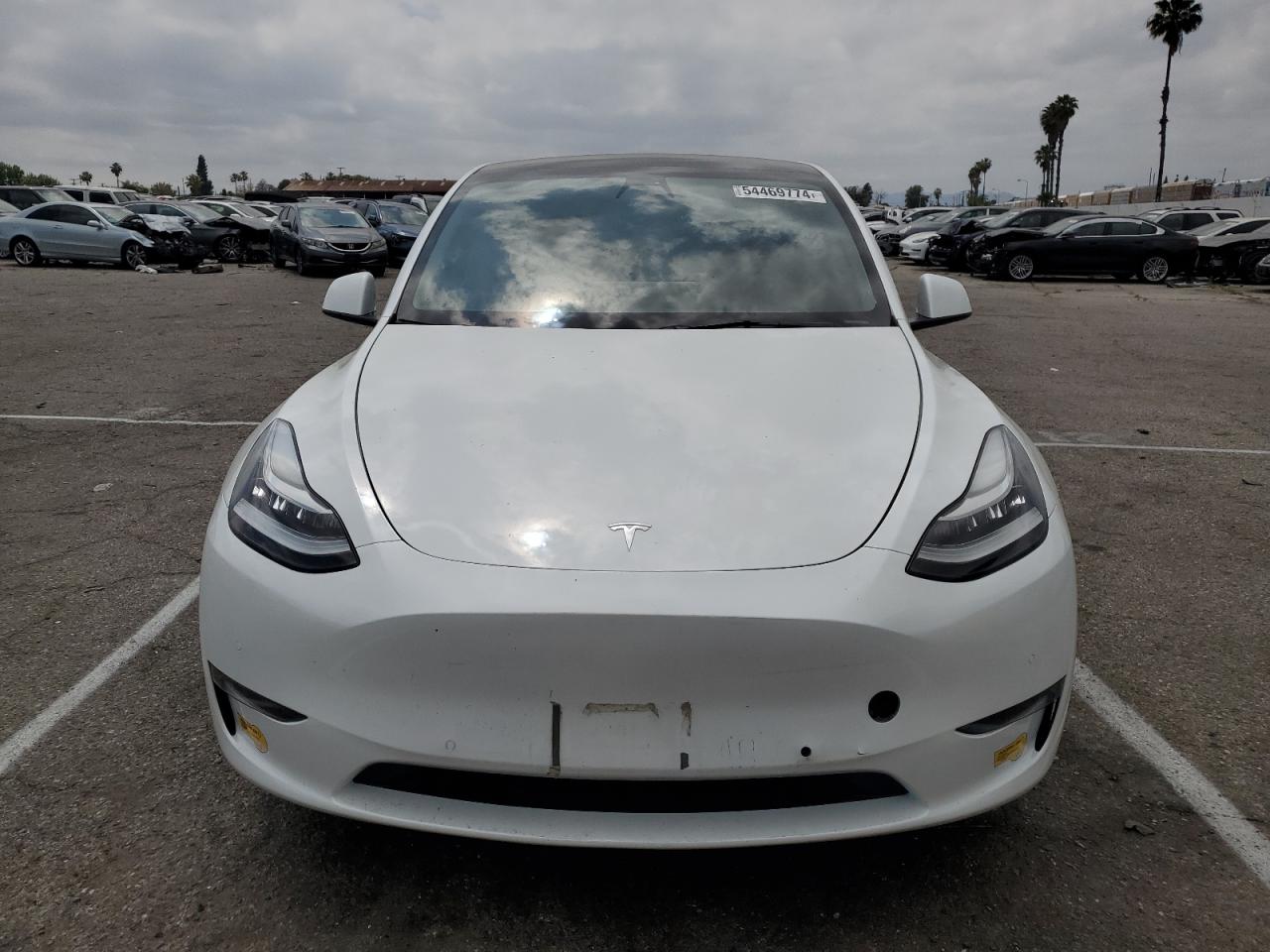 2022 TESLA MODEL Y  VIN:7SAYGDEE9NF367713