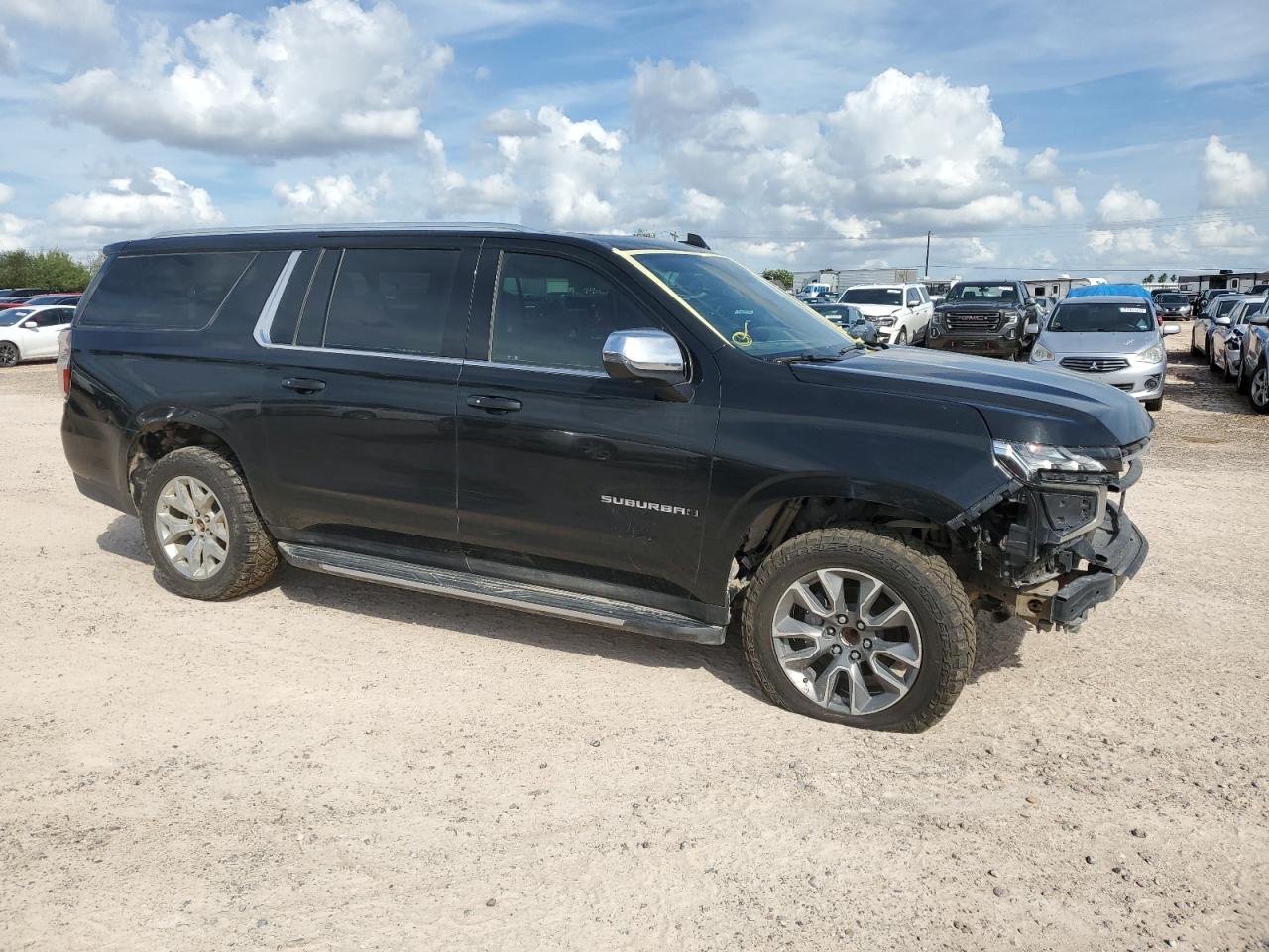 2022 CHEVROLET SUBURBAN C1500 LT VIN:1GNSCCKD5NR121005