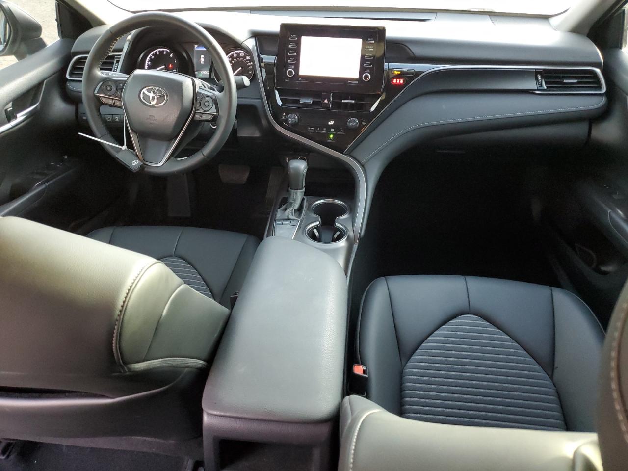2022 TOYOTA CAMRY SE VIN:4T1G11AK7NU690598