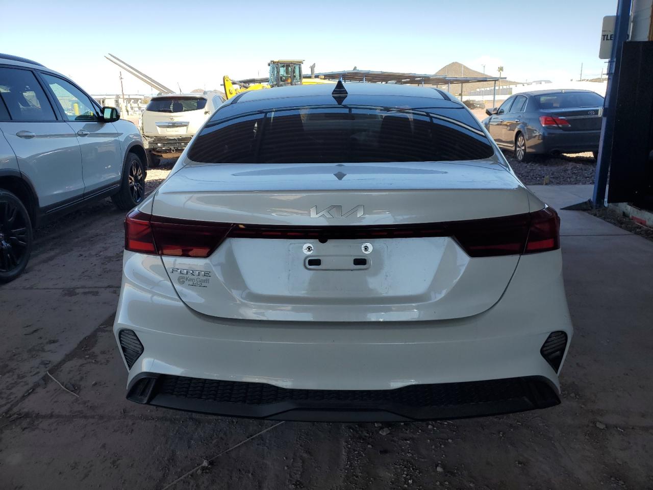 2024 KIA FORTE LX VIN:3KPF24ADXRE702375
