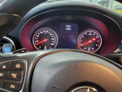 2015 Mercedes-Benz C 200 VIN: