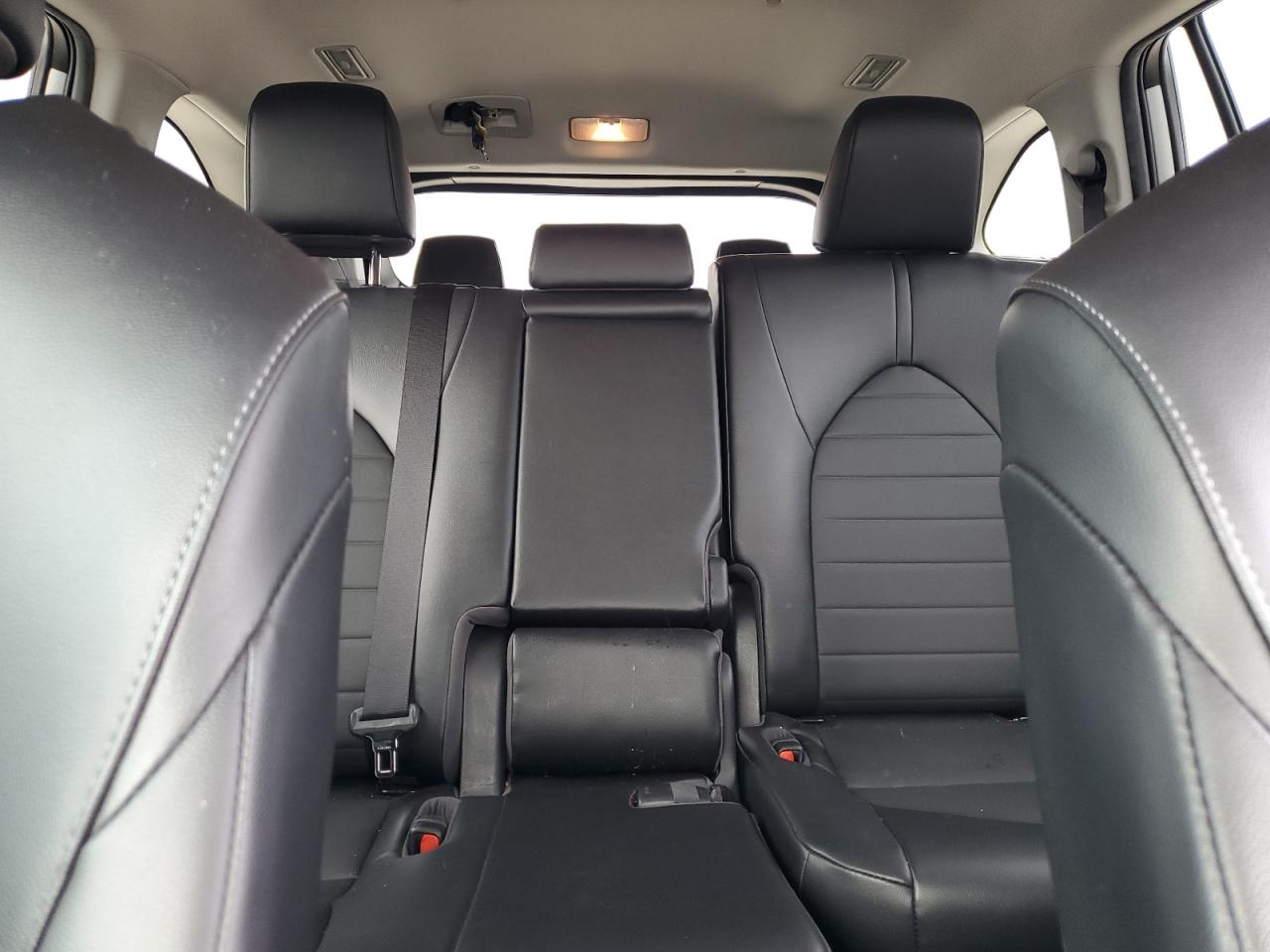 2022 TOYOTA HIGHLANDER XLE VIN:5TDGZRAH0NS541762