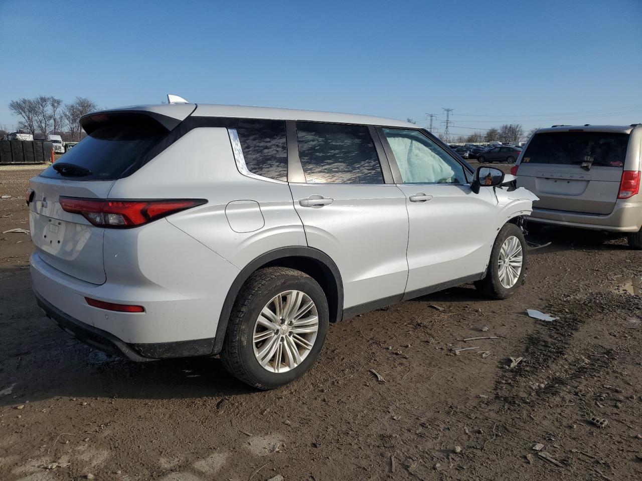 2022 MITSUBISHI OUTLANDER ES VIN:JA4J4TA80NZ006960